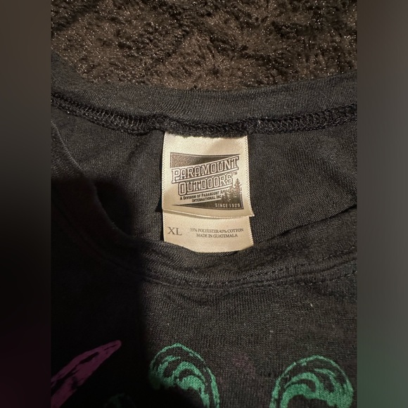 Women’s bone collector tshirt - Picture 4 of 6